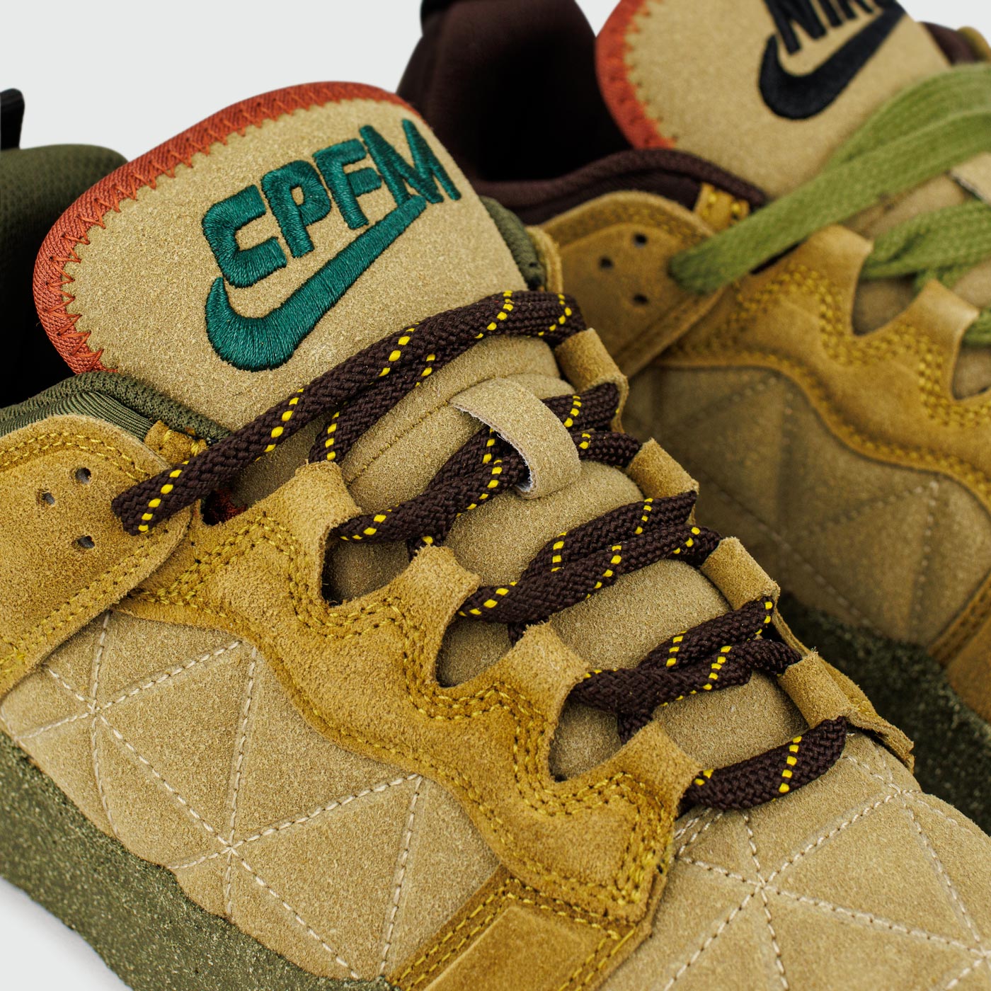 Кроссовки Nike x CPFM Dunk Mid Desert Olive Кроссовки Nike x CPFM Dunk Mid Desert Olive