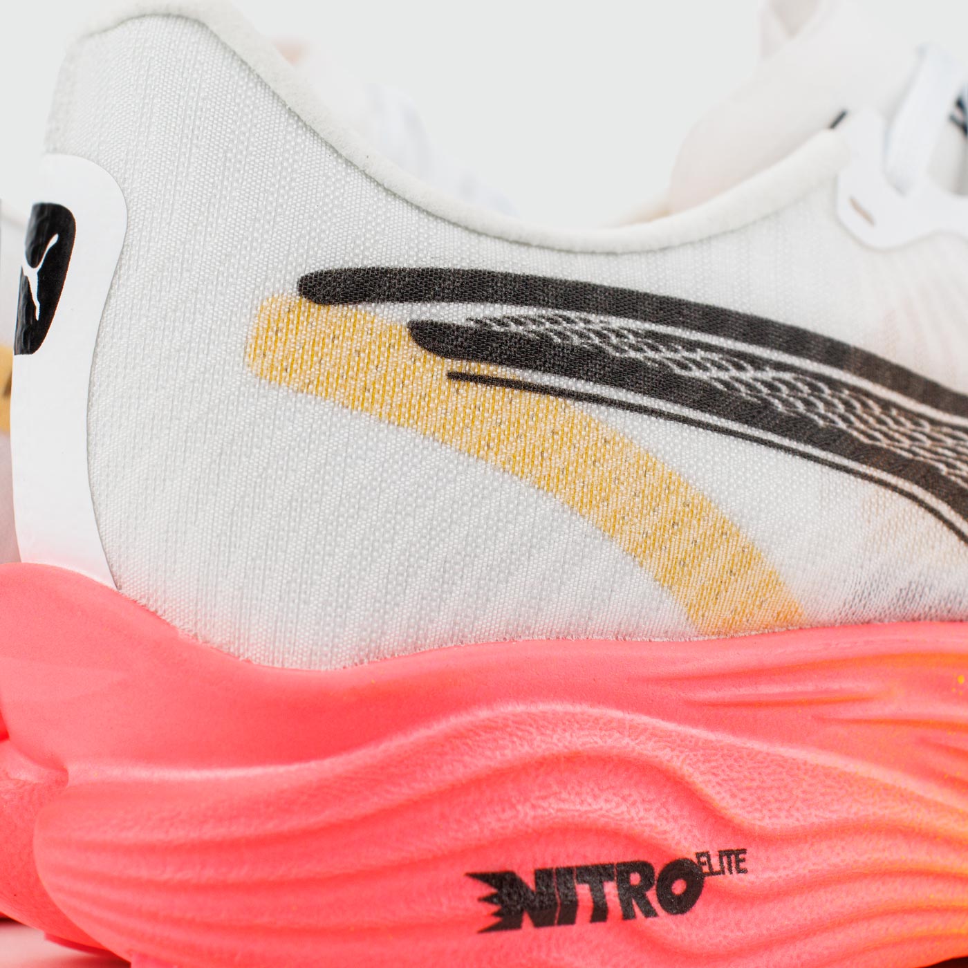 Кроссовки PUMA Deviate NITRO Elite 3 White Orange Кроссовки PUMA Deviate NITRO Elite 3 White Orange